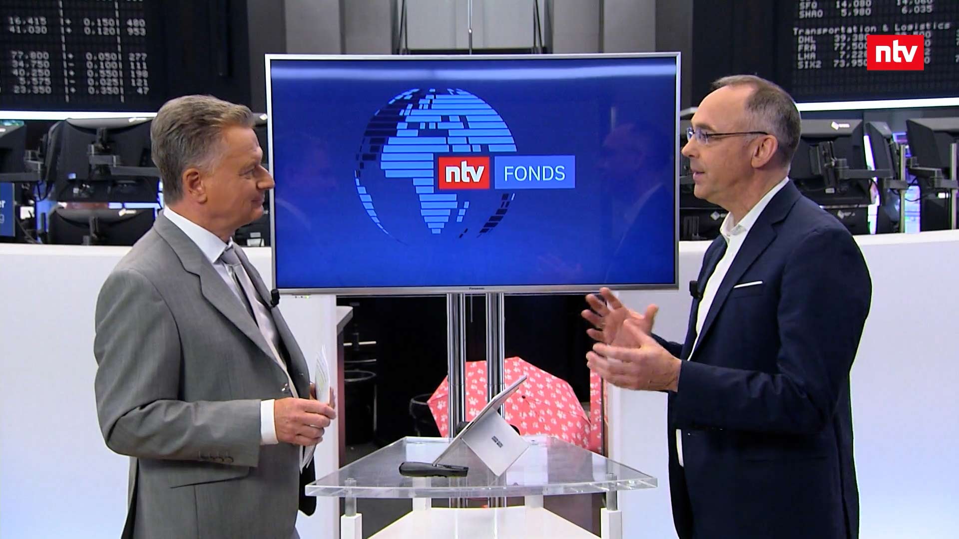 Edgar Walk im ntv-interview mit Raimund Brichta